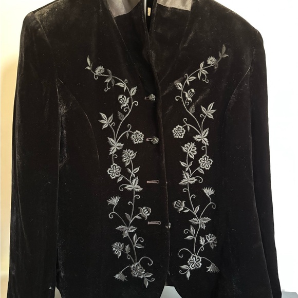 Ann Taylor Black Floral Embroidered Blazer - Picture 1 of 3